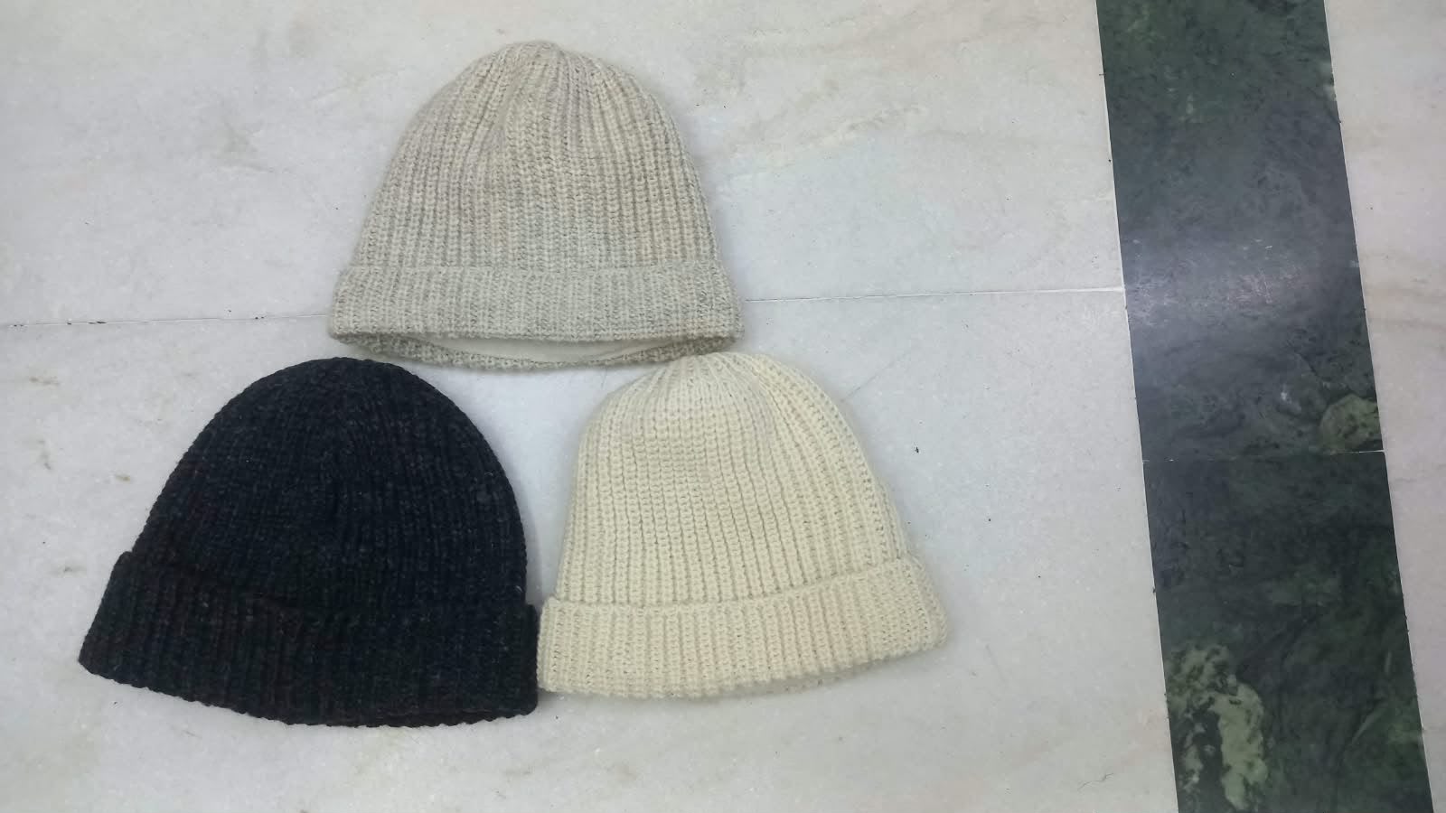 Woolen Plain Hat - Image 5