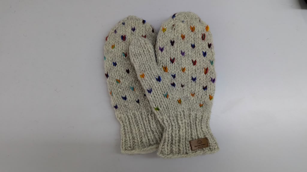 Colorful Flower Printed Woolen Handglove